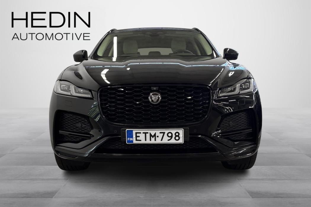 Jaguar F-PACE 2021