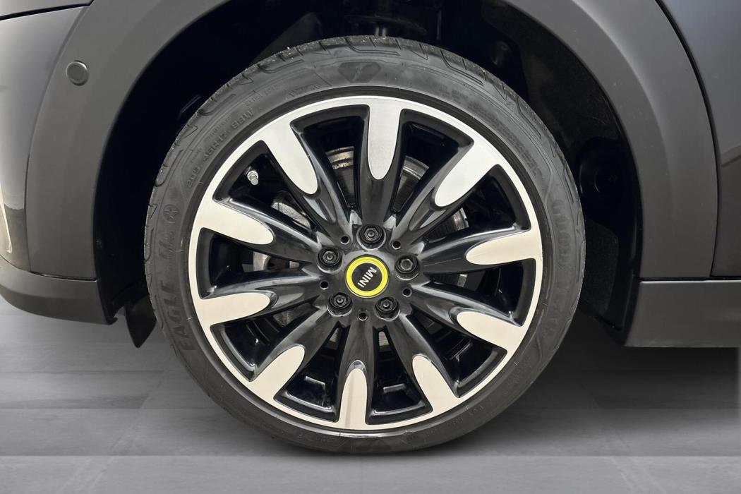 MINI Hatchback 2023