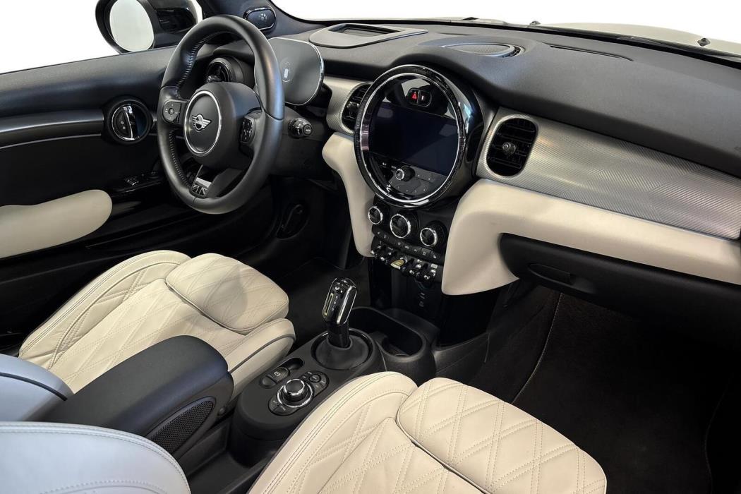 MINI Hatchback 2023