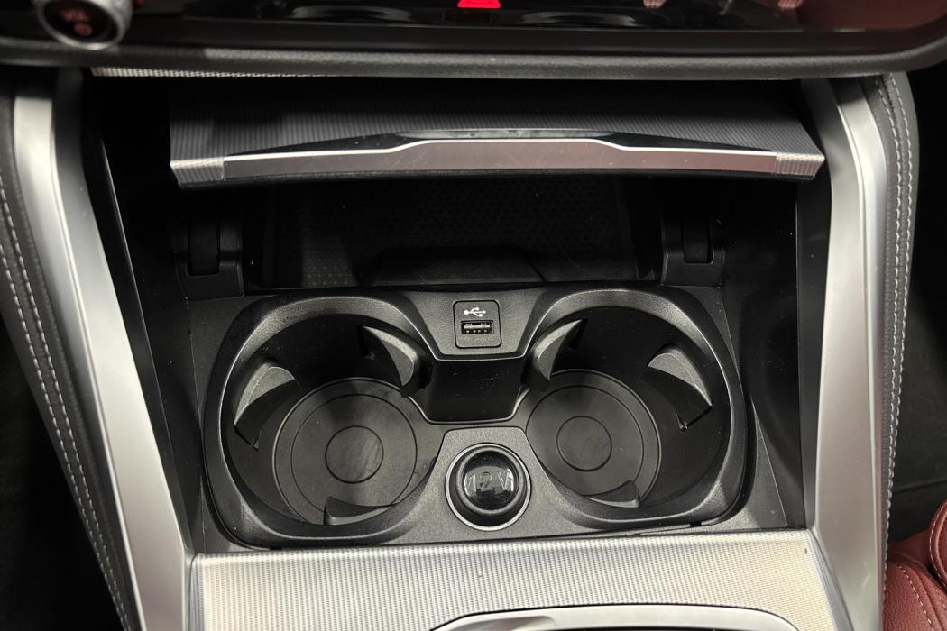 BMW i4 2024