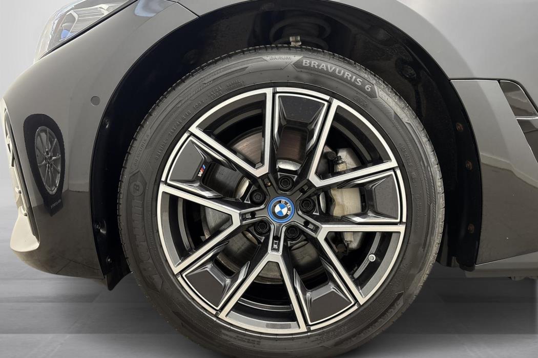 BMW i4 2024