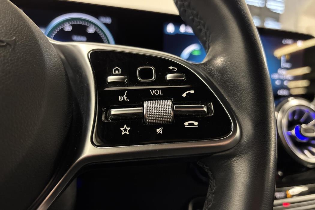 Mercedes-Benz EQB 2024