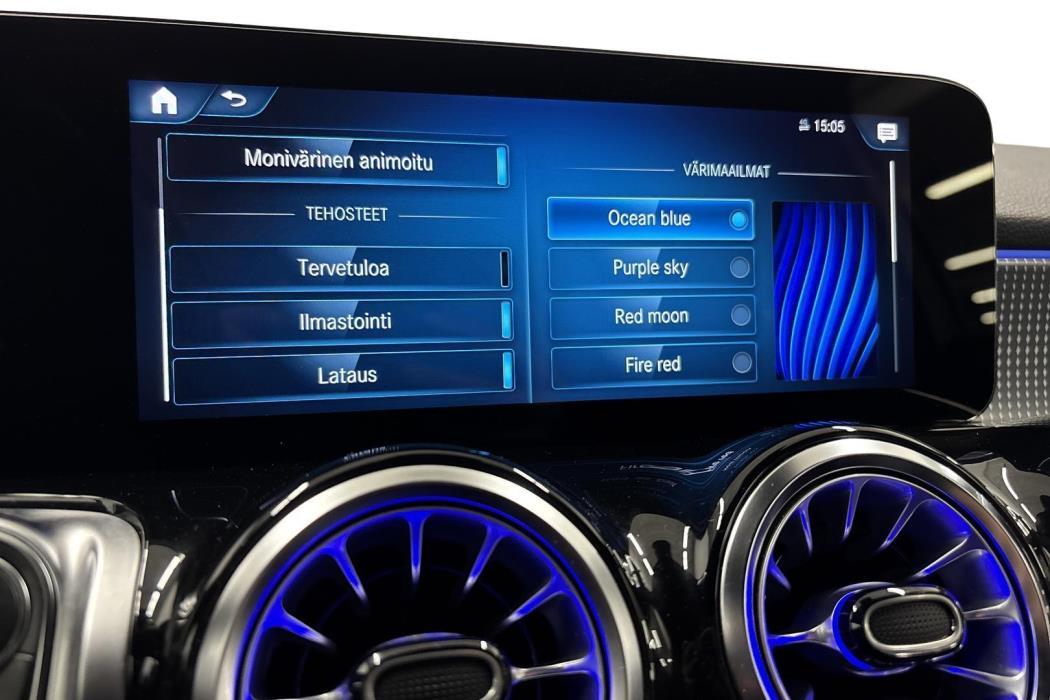 Mercedes-Benz EQB 2024