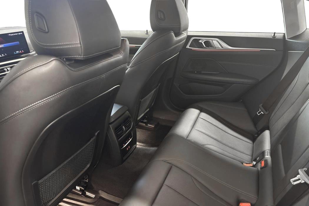 BMW i4 2024