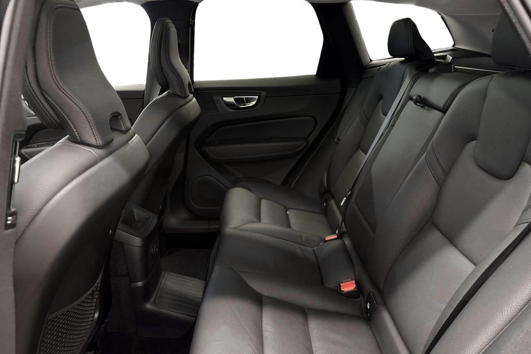 Volvo XC60 2022