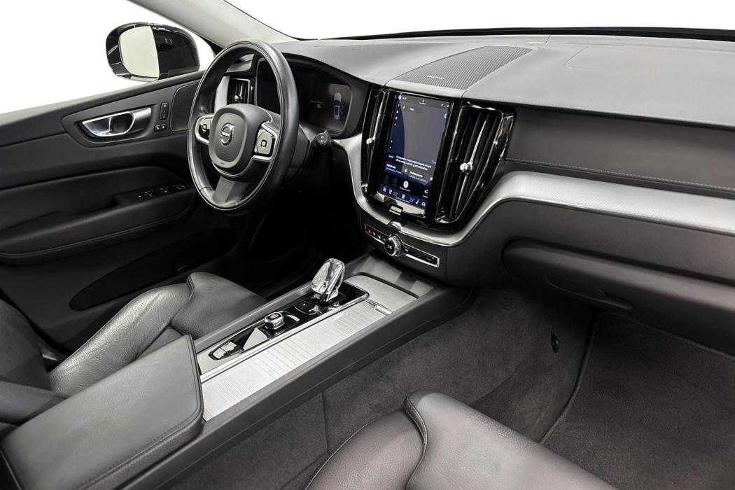 Volvo XC60 2022