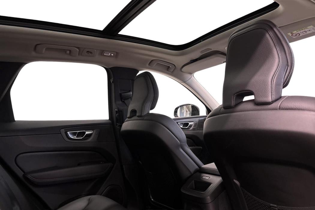 Volvo XC60 2022
