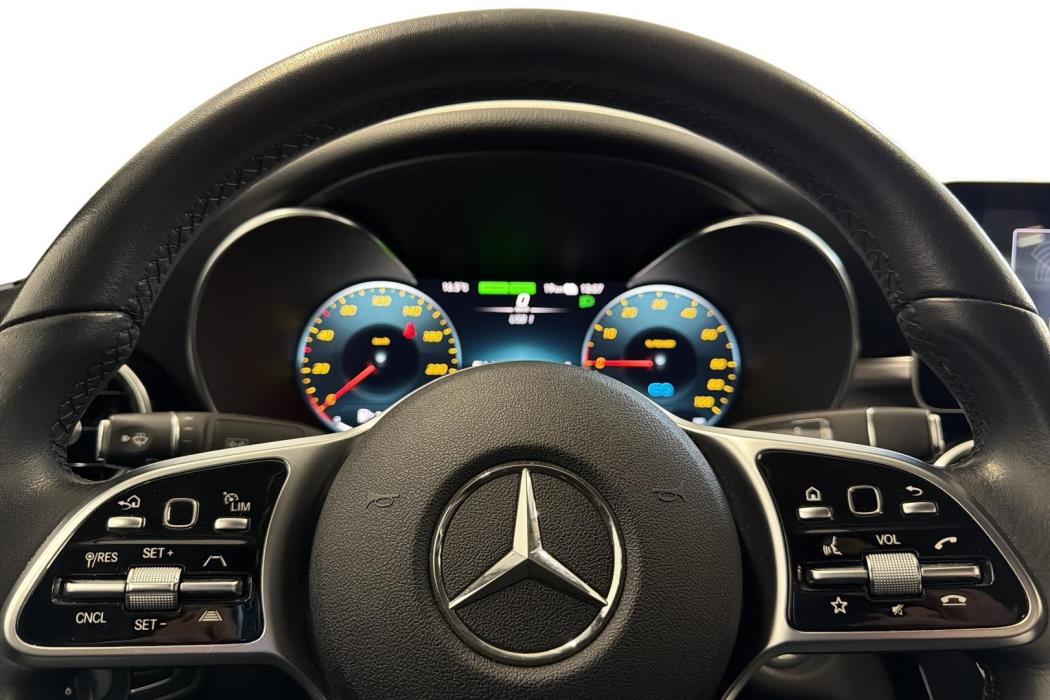 MERCEDES-BENZ C 2020