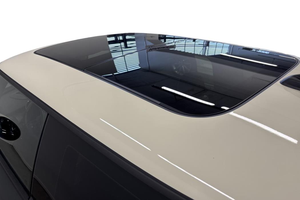 Mini Hatchback 2023