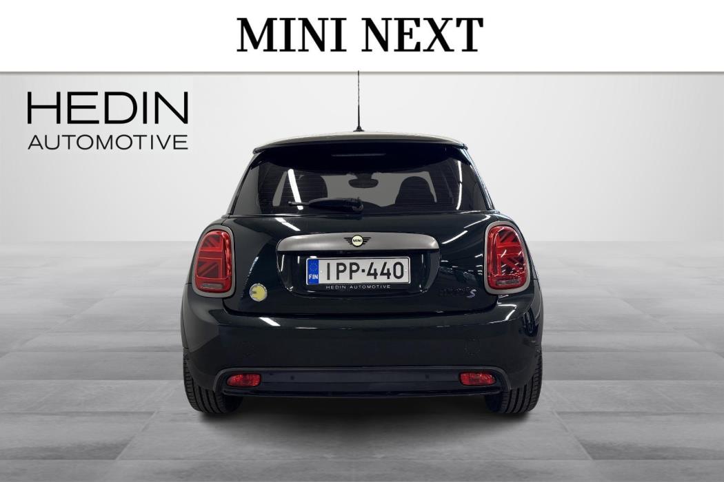 Mini Hatchback 2023