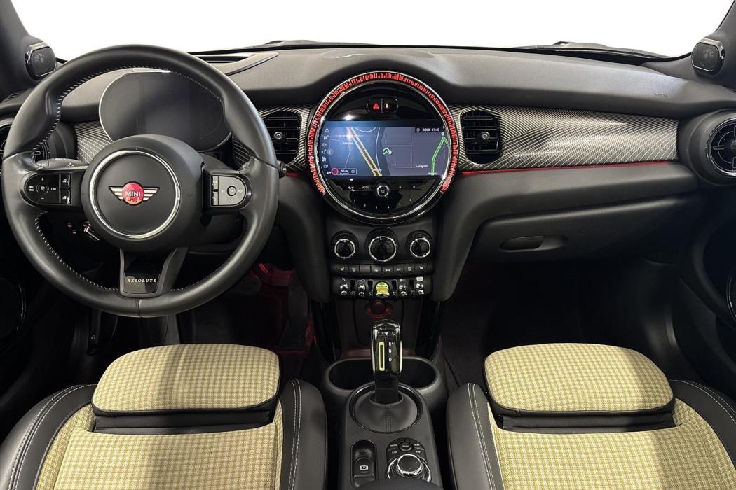 Mini Hatchback 2023