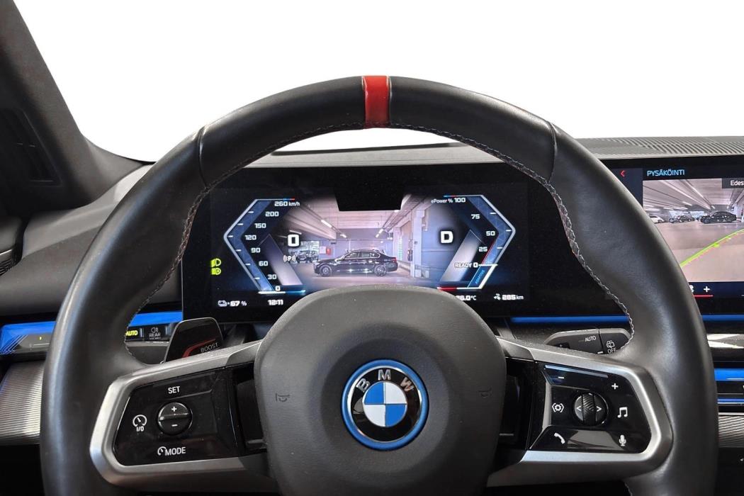 BMW i5 2025