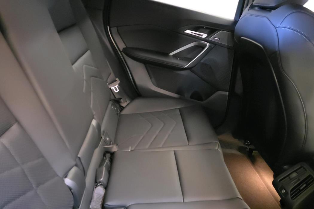 BMW iX1 2026