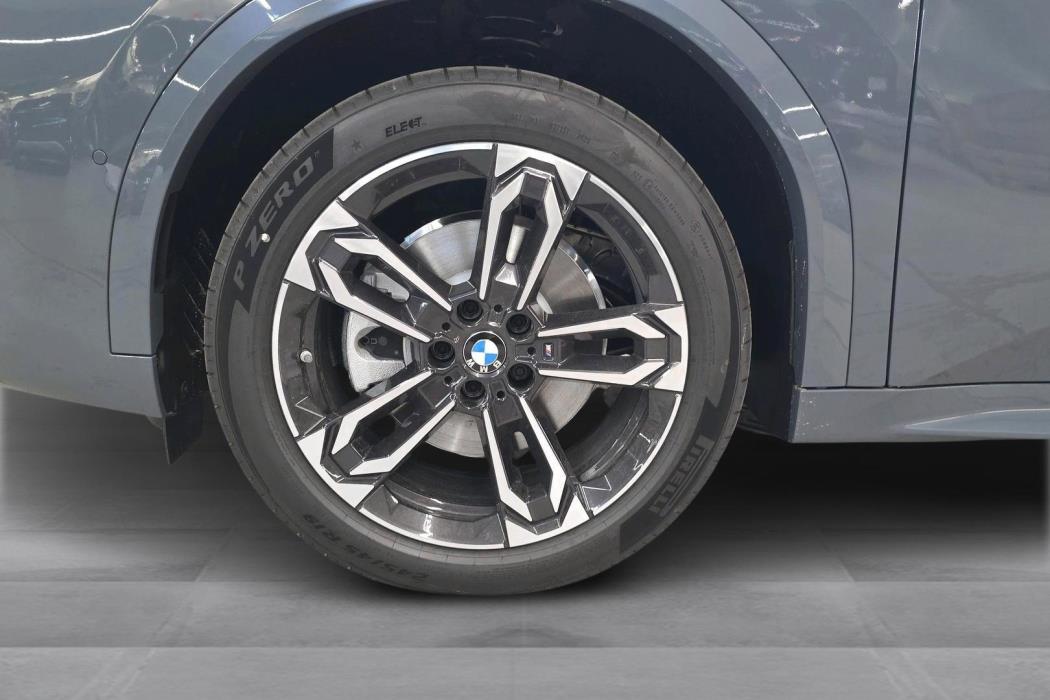 BMW iX2 2026