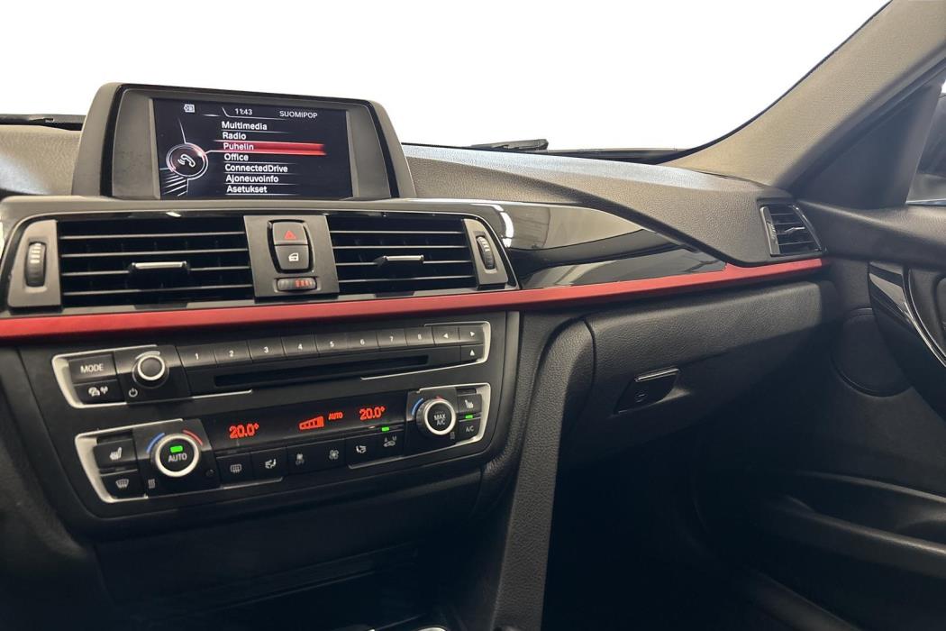 BMW 320 2015