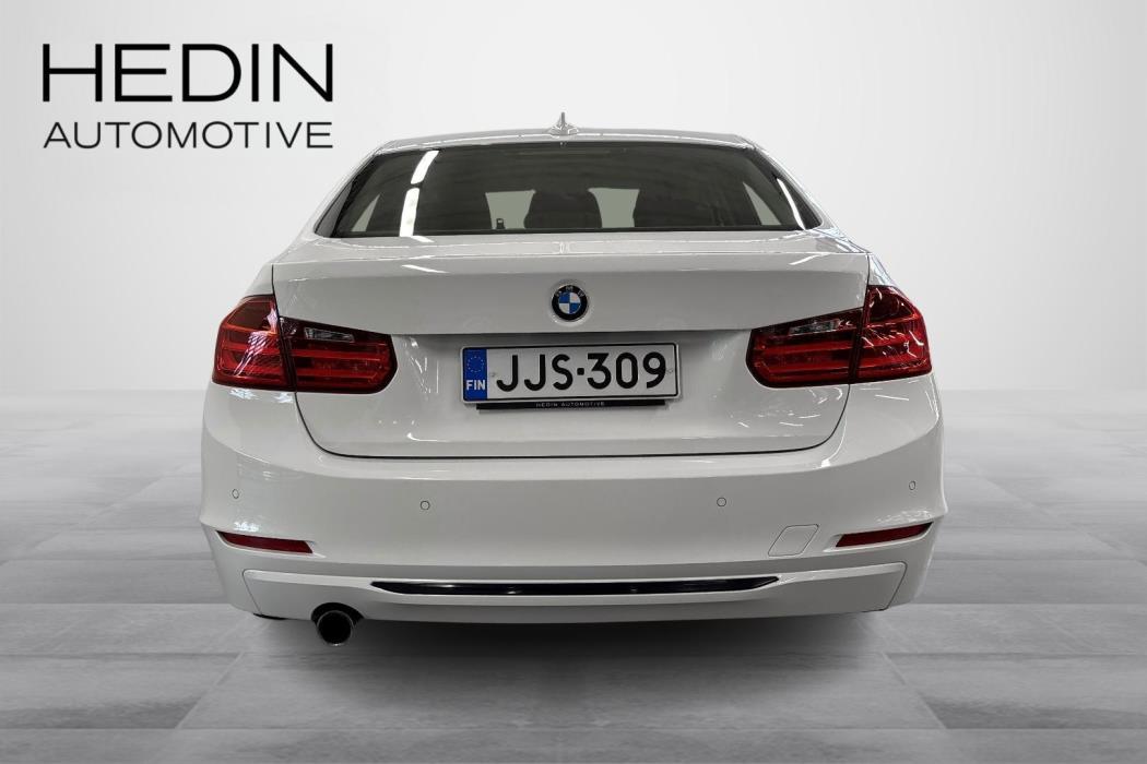 BMW 320 2015