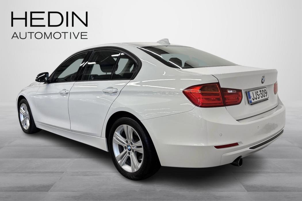 BMW 320 2015