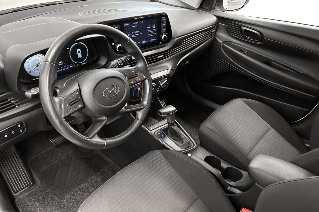 HYUNDAI i20 Hatchback 2023