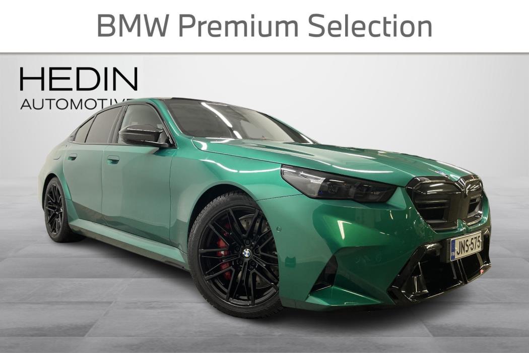 BMW M5 2025