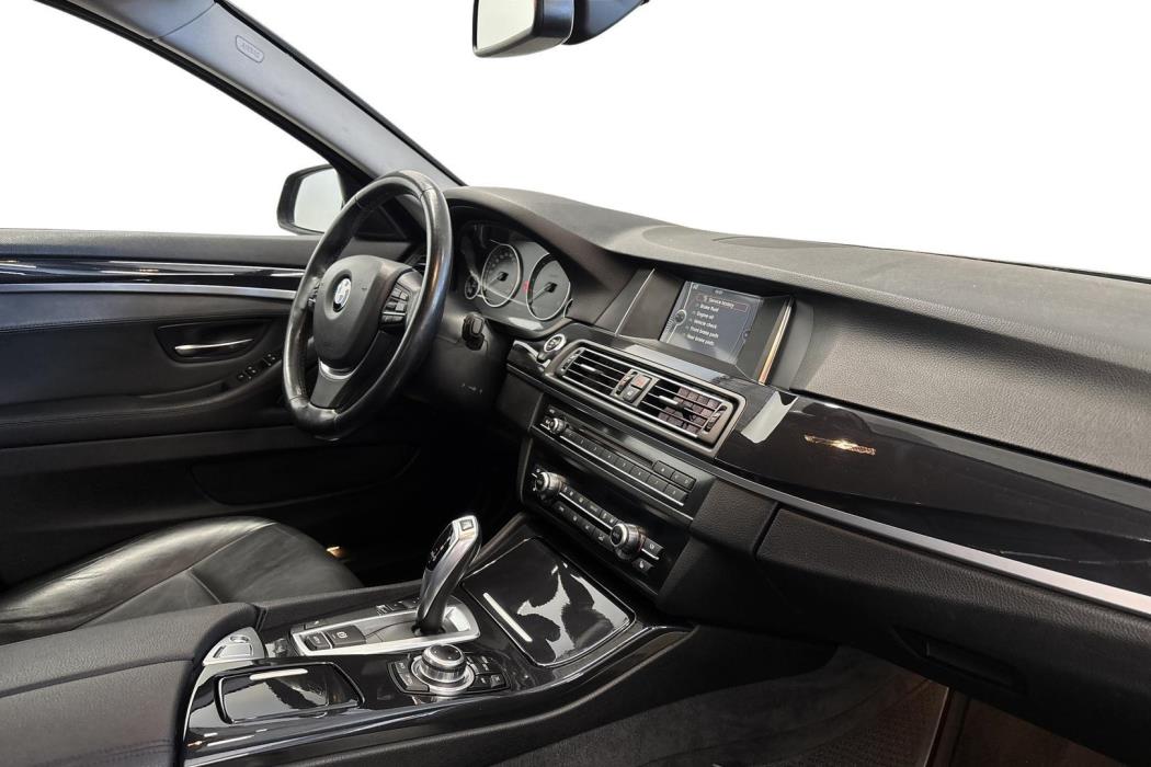 BMW 520 2014