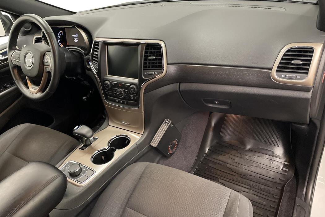 JEEP GRAND CHEROKEE 2017