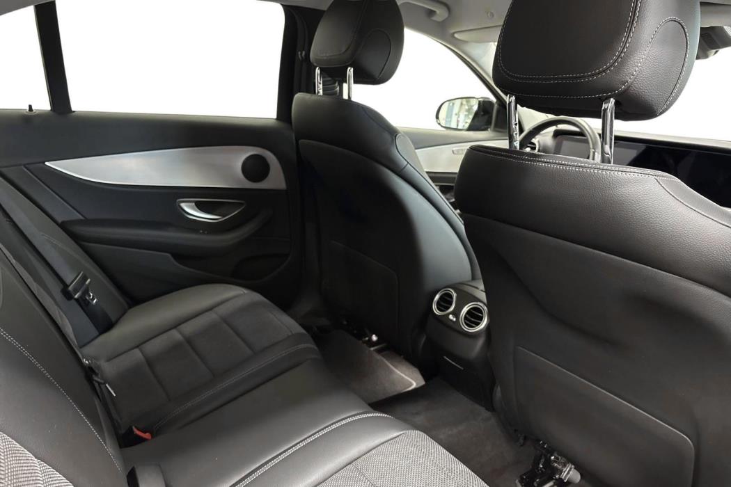Mercedes-Benz E 2023