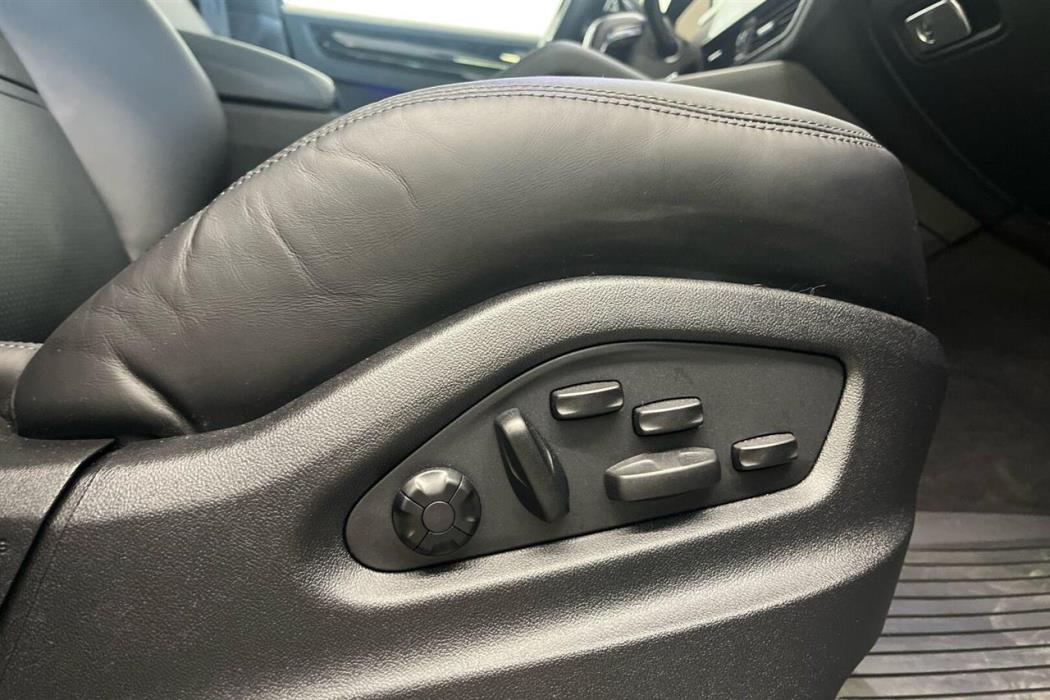 Porsche Cayenne 2023