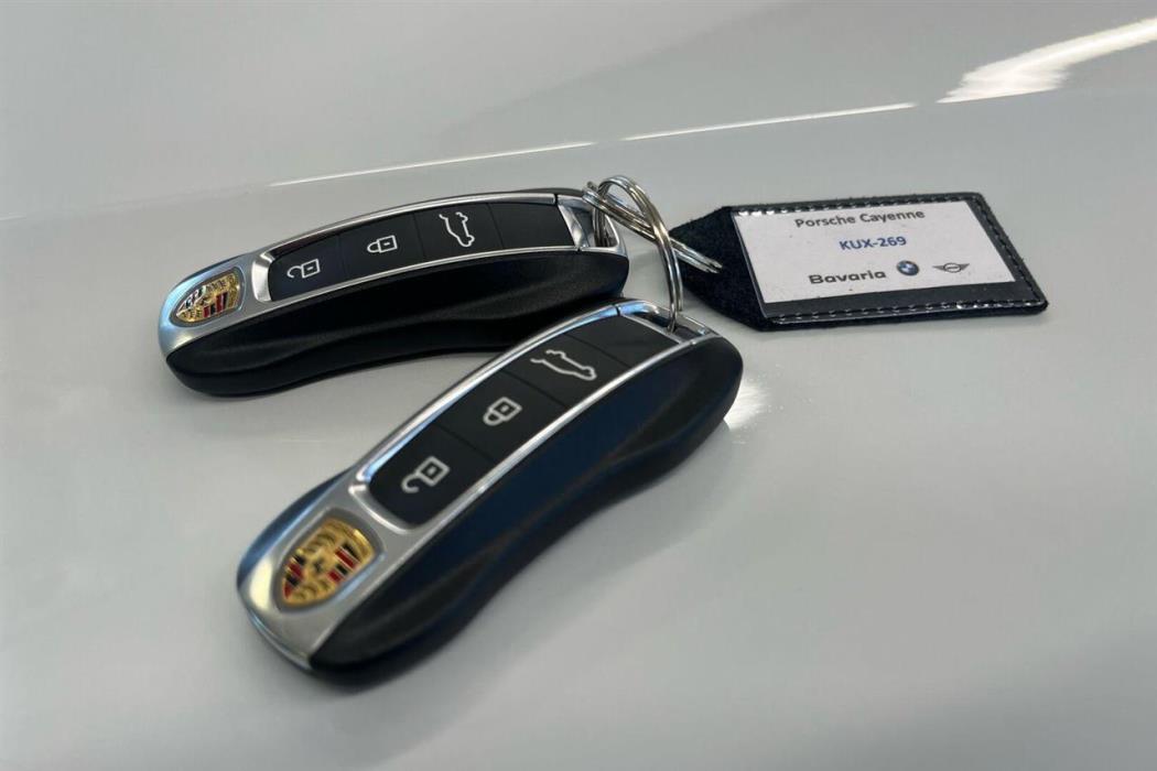 Porsche Cayenne 2023