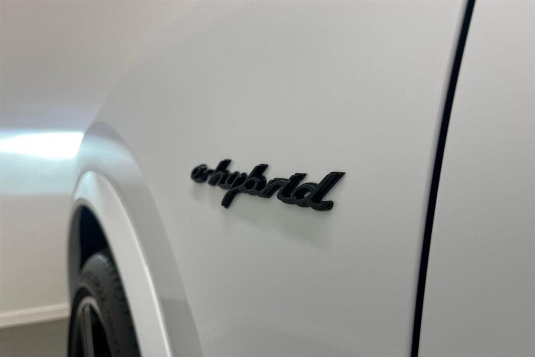 Porsche Cayenne 2023
