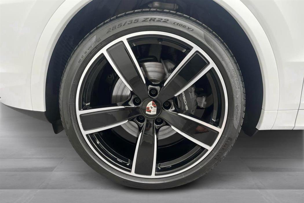 Porsche Cayenne 2023