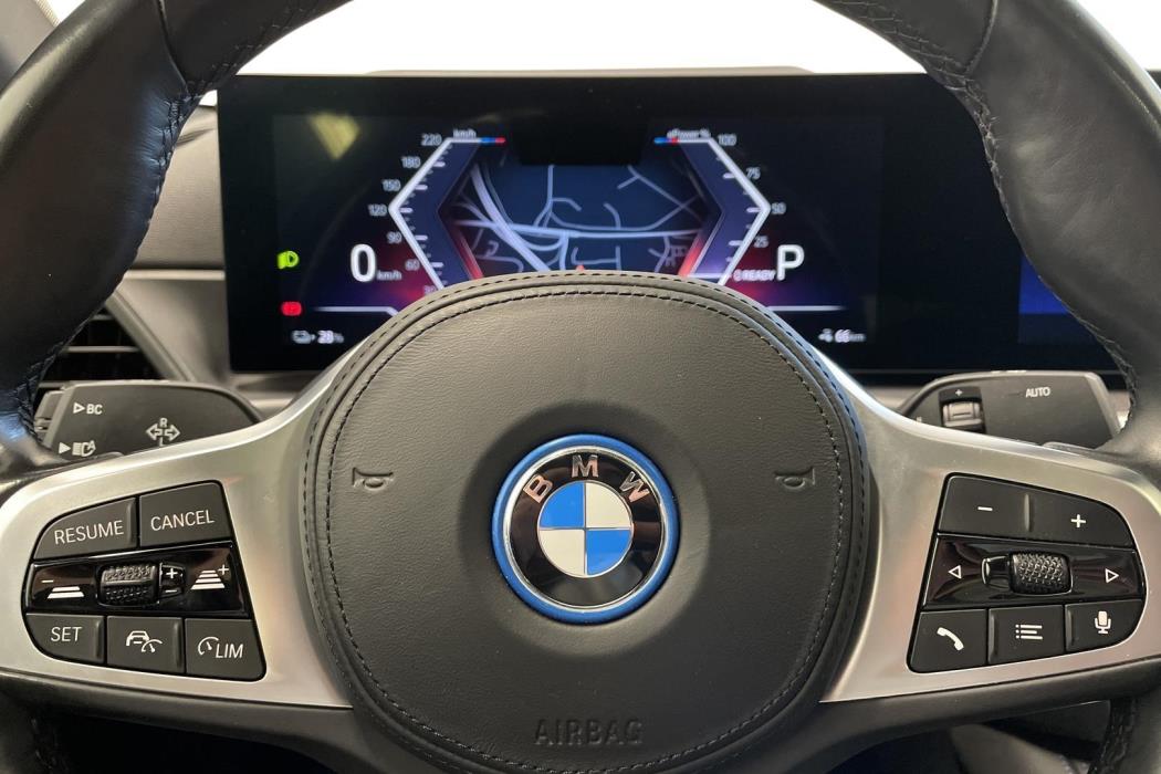 BMW i4 2023