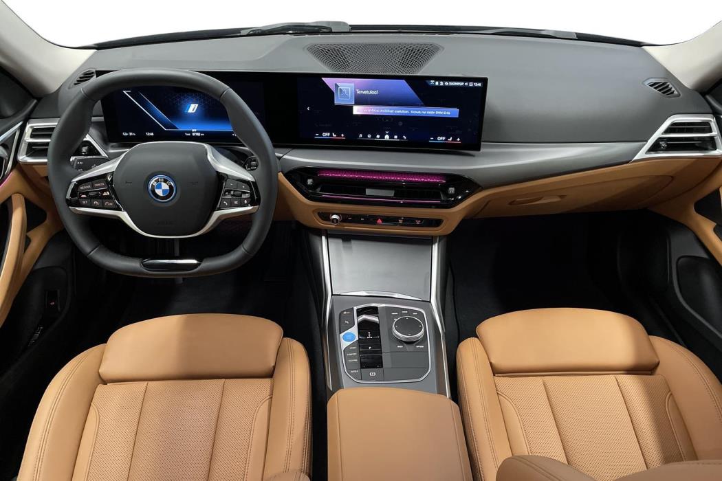 BMW i4 2025