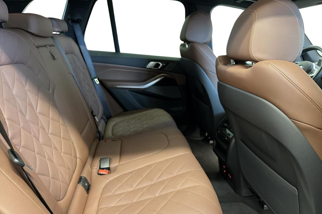 BMW X5 2025