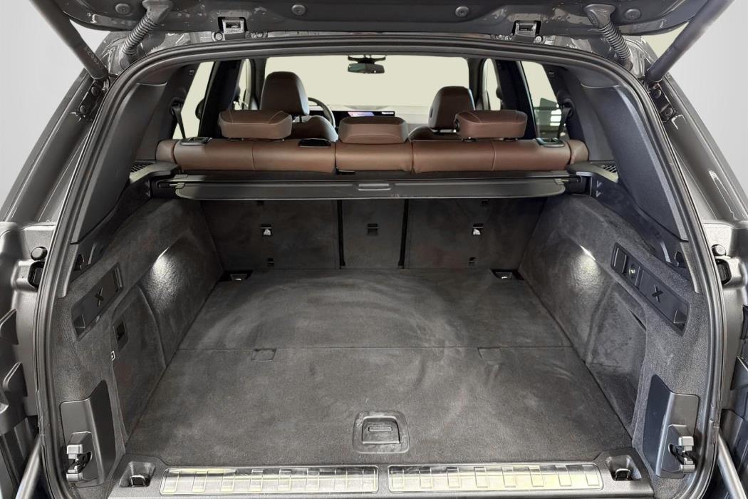 BMW X5 2025