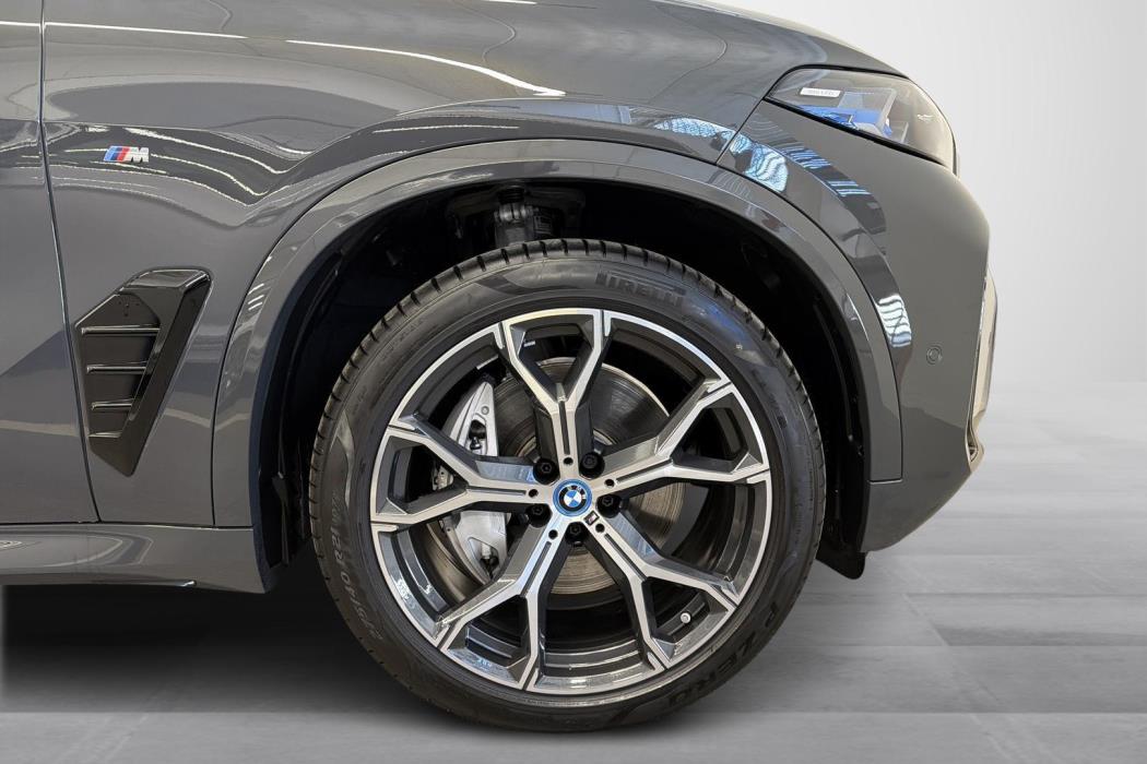 BMW X5 2025