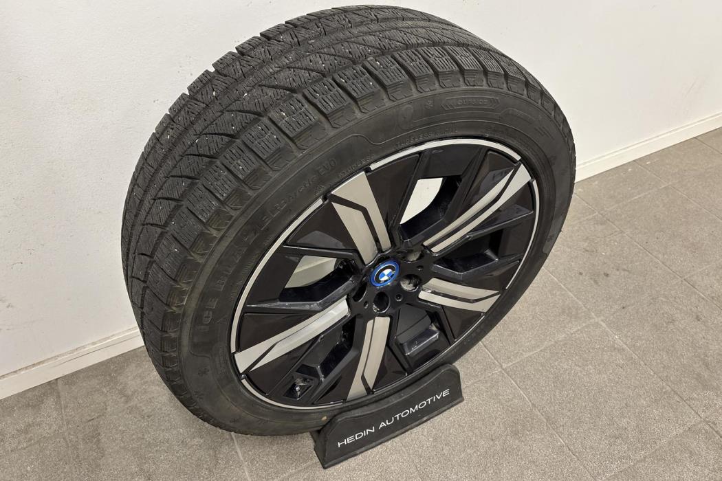 BMW iX 2024