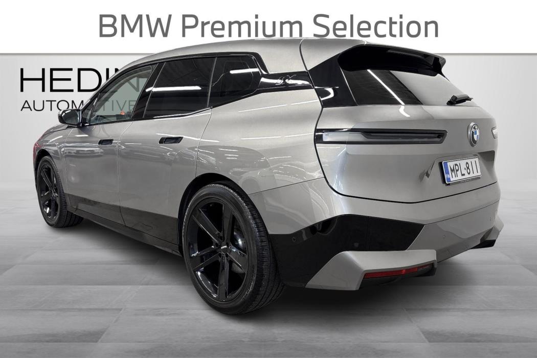 BMW iX 2024