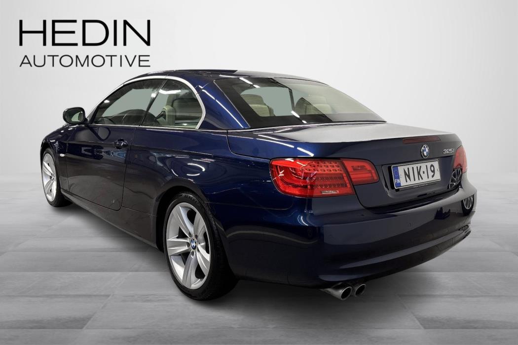 BMW 325 2010