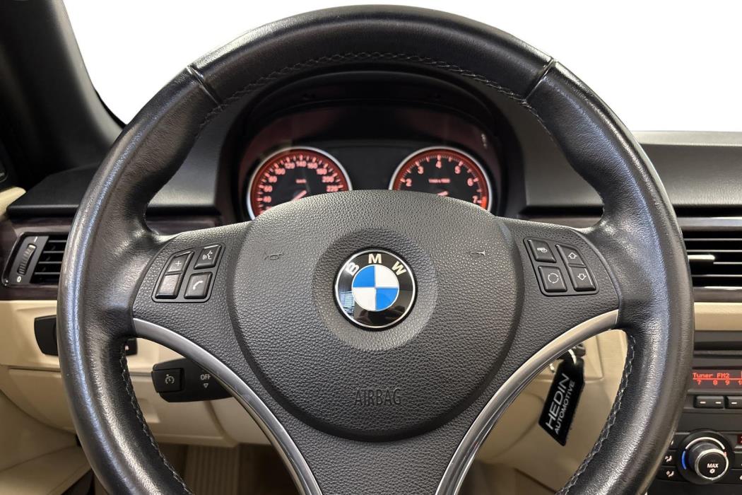 BMW 325 2010