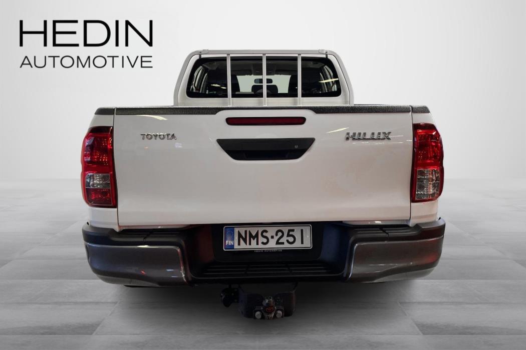 Toyota Hilux 2022