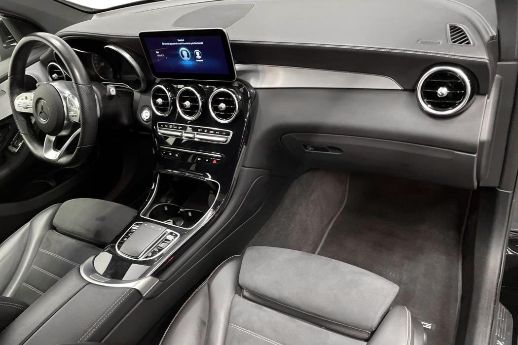 Mercedes-Benz GLC 2023