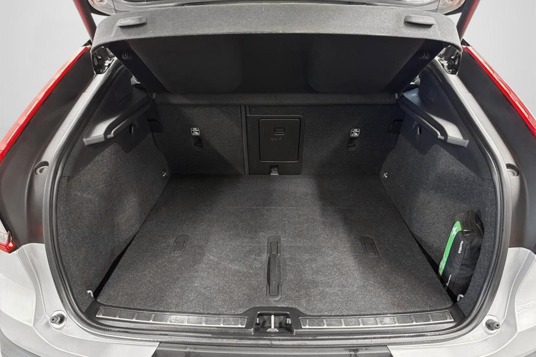 Volvo C40 2022