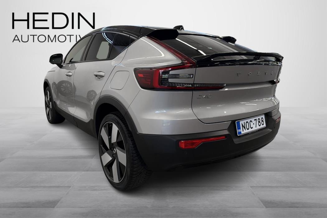 Volvo C40 2022