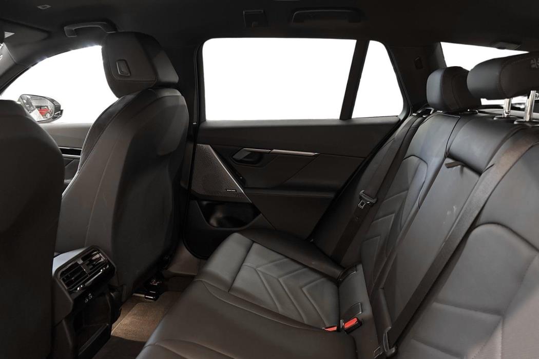 BMW 530 2025