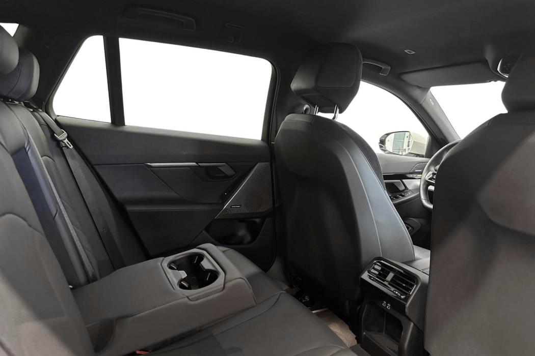 BMW 530 2025