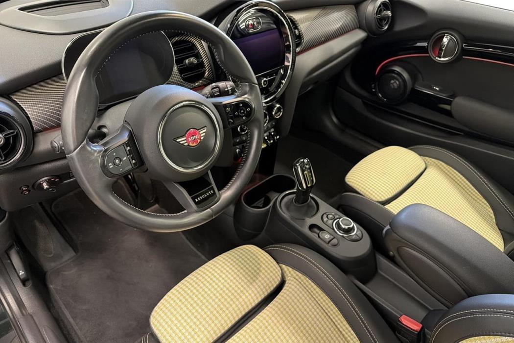 MINI Hatchback 2023