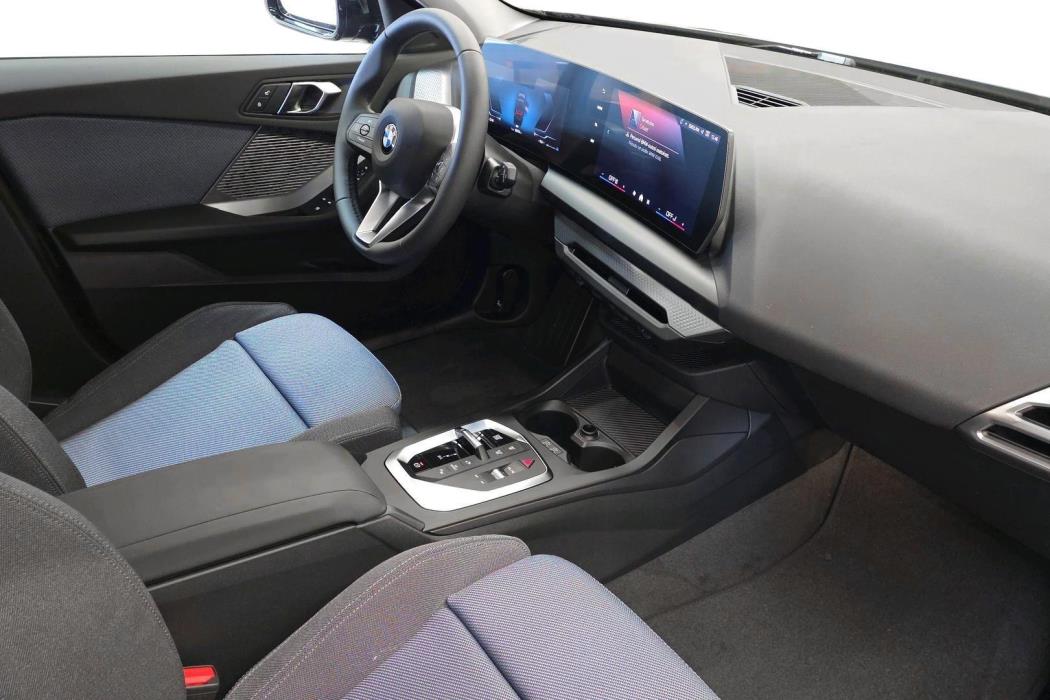 BMW 120 2026