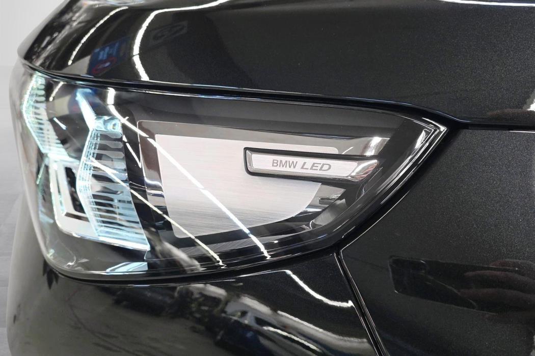 BMW iX1 2026