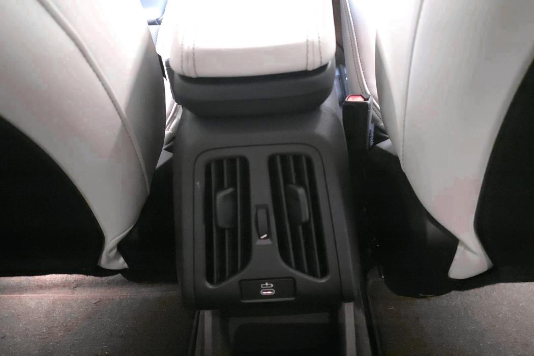 BMW iX1 2026