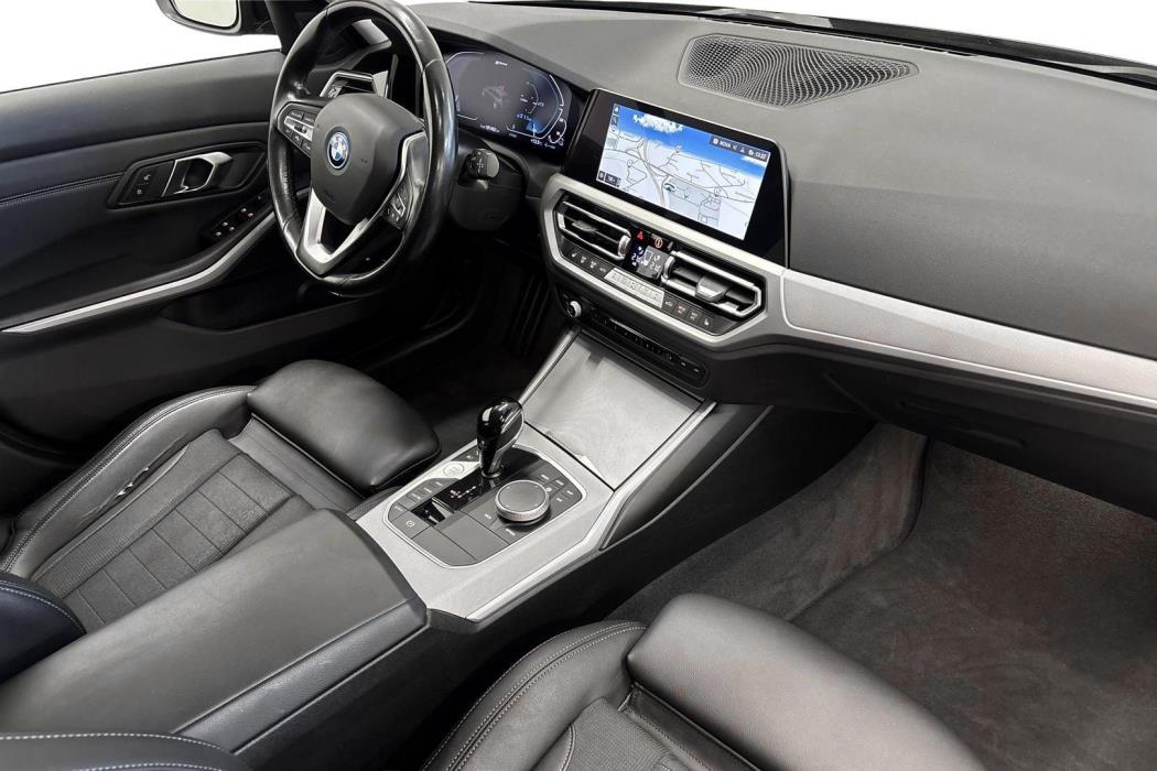 BMW 320 2022